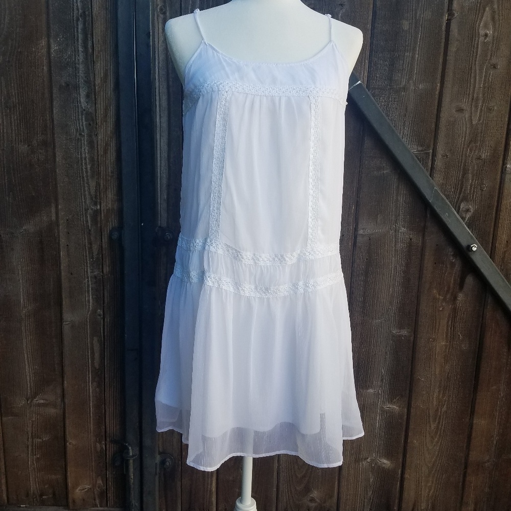 Olive & Oak White Shift Dress Size M